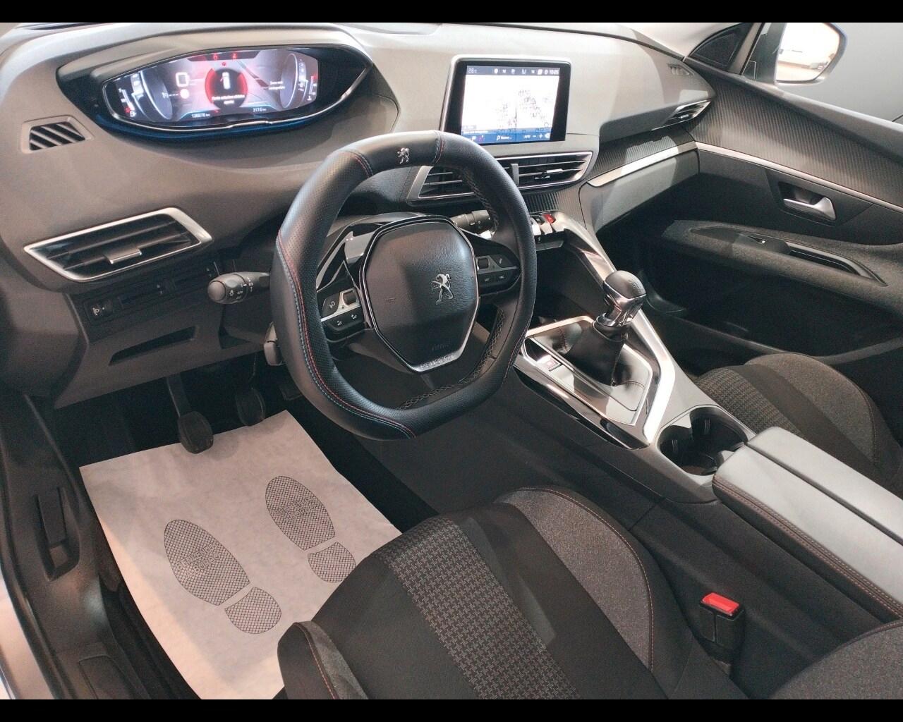 PEUGEOT 3008 2ª serie 3008 BlueHDi 130 S&S Bus...