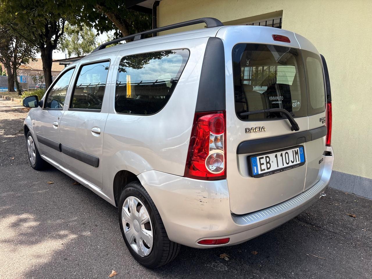 Dacia Logan MCV 1.5 dCi 85CV 7 posti Lauréate 2010