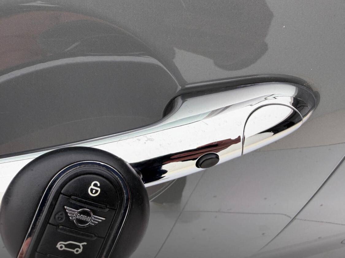 Mini 1.5 Cooper PREMIUM PLUS PACKAGE