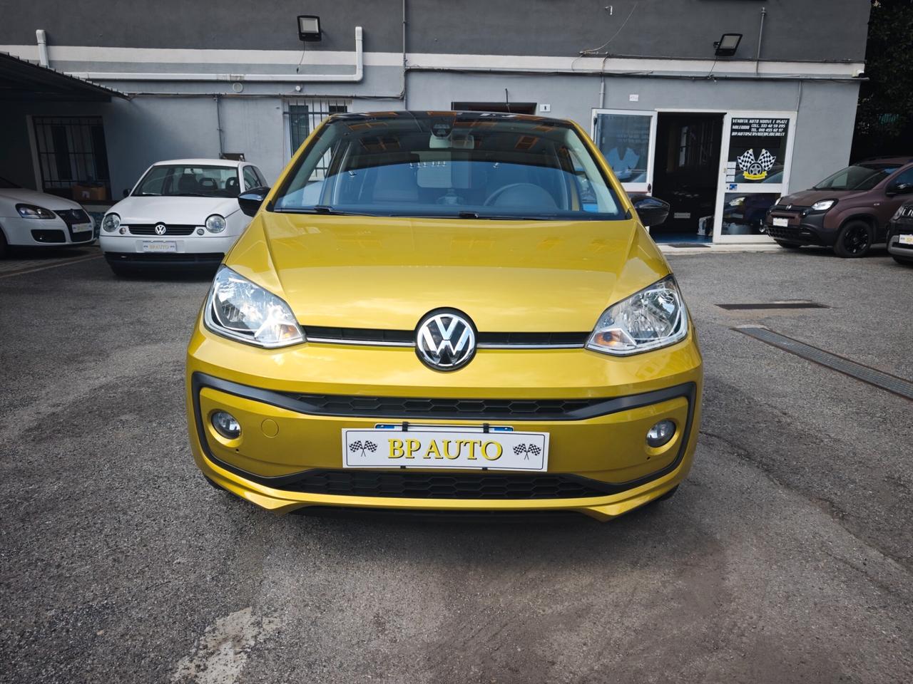Volkswagen up! HIGH