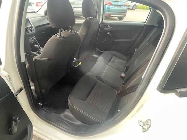 Peugeot 208 BlueHDi 1.5 Active