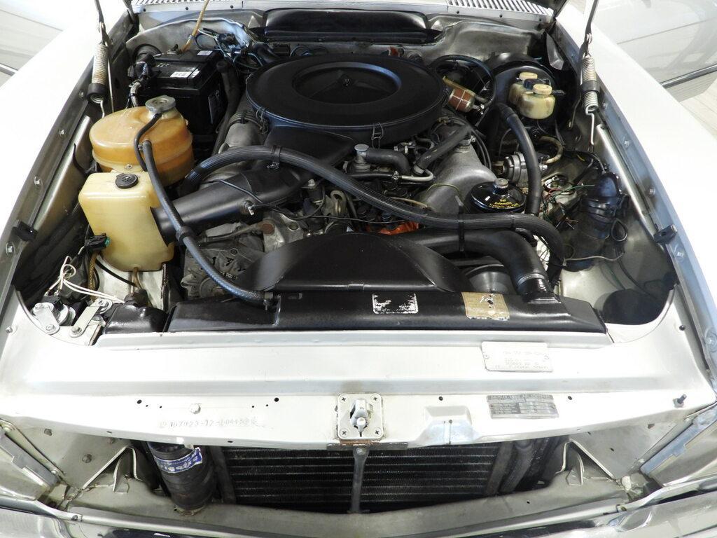 Mercedes Classe E 280 350 SLC C107