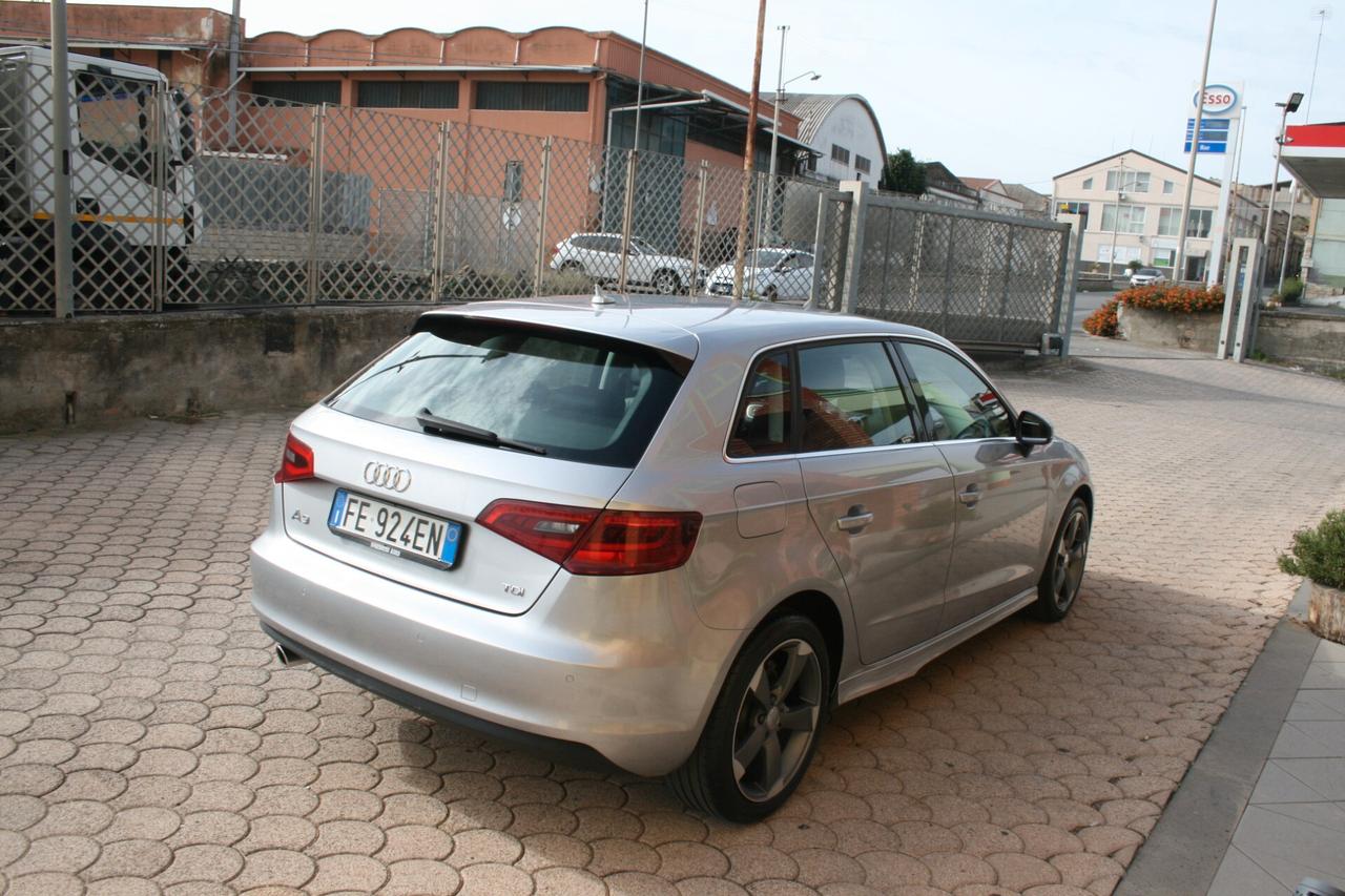 Audi A3 SPB 1.6 TDI 110 CV S tronic Sport