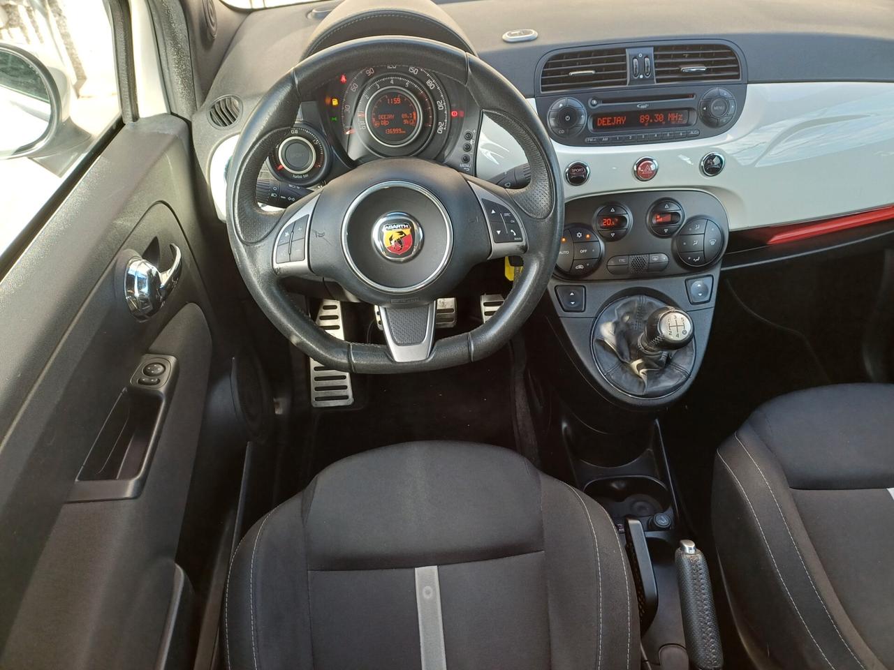 Abarth 500 C 1.4 Turbo T-Jet Custom