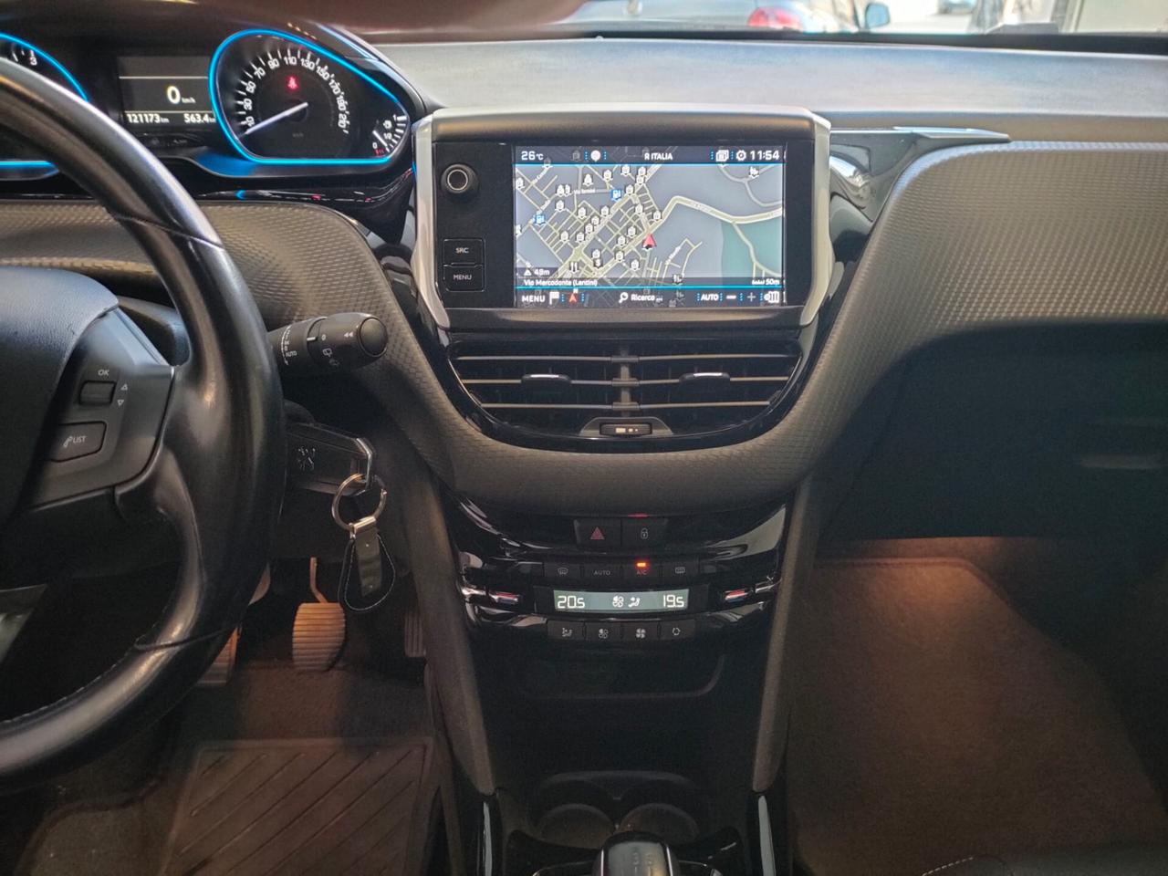 Peugeot 2008 BlueHDi 100 S&S Allure