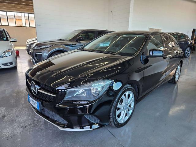 Mercedes-Benz CLA 200 Shooting Brake - X117 Shooting Brake d Premium auto FL