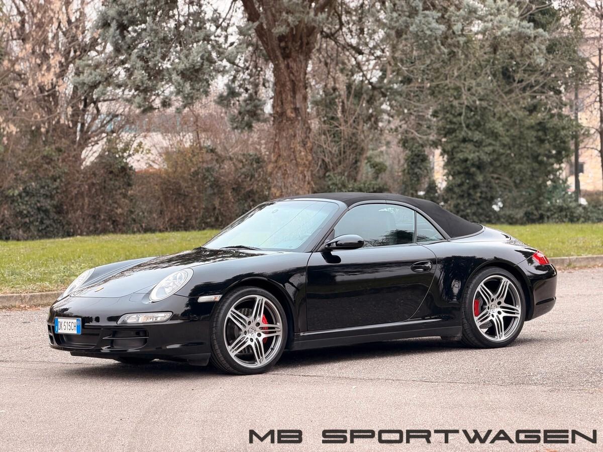 Porsche 911 Carrera 4S Cabriolet