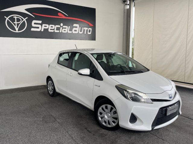 TOYOTA Yaris 1.5 Hybrid lounge 71000km