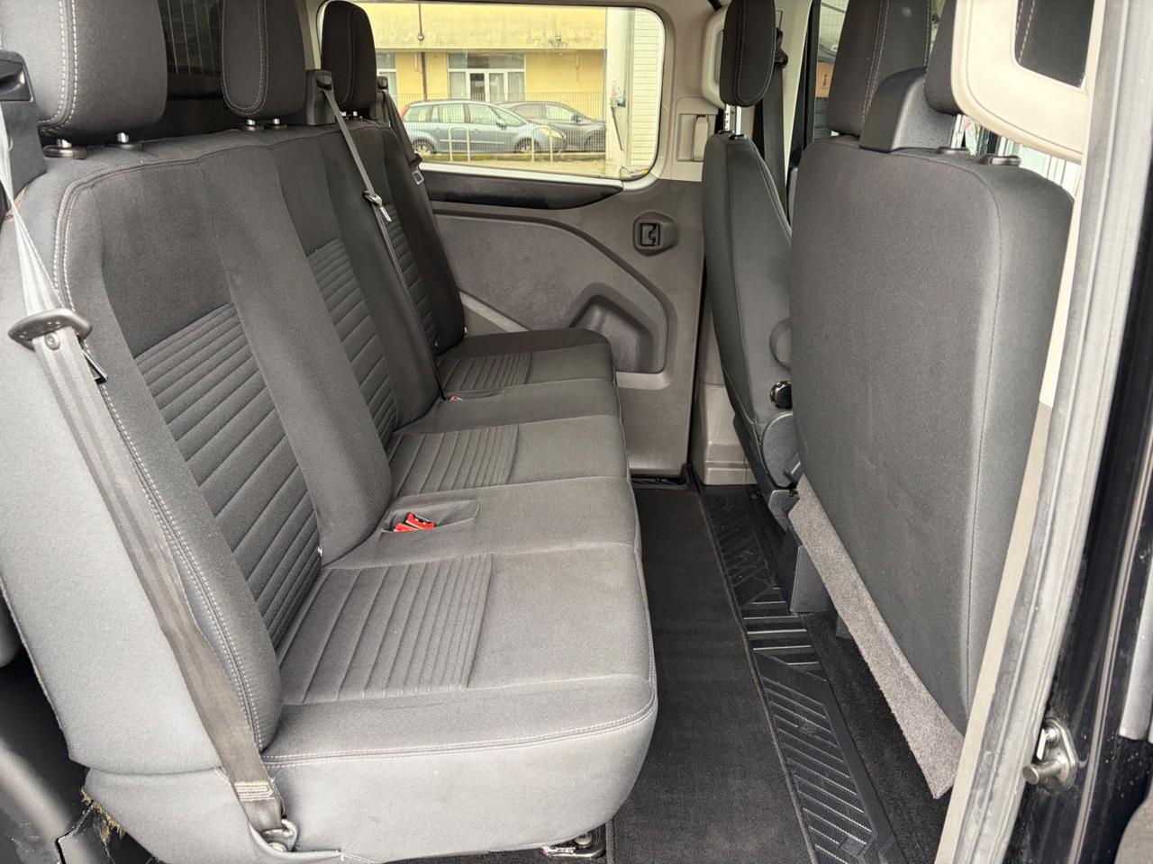 Ford Tourneo Custom 310 2.0 TDCi 130CV PC Titanium