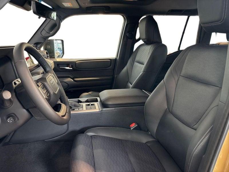 Toyota Land Cruiser 2.8L Diesel 48V MHEV Lounge A/T