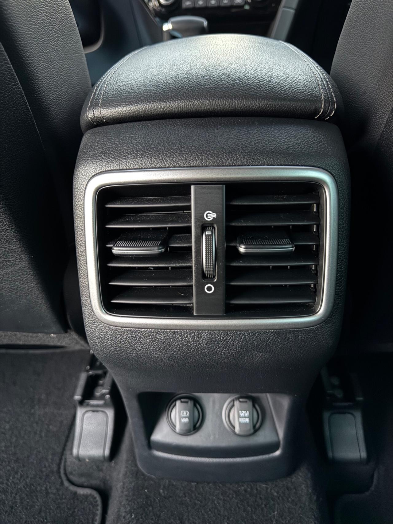 Kia Sportage 1.6 CRDI CAMBIO AUTOMATICO/4x4/FARI LED