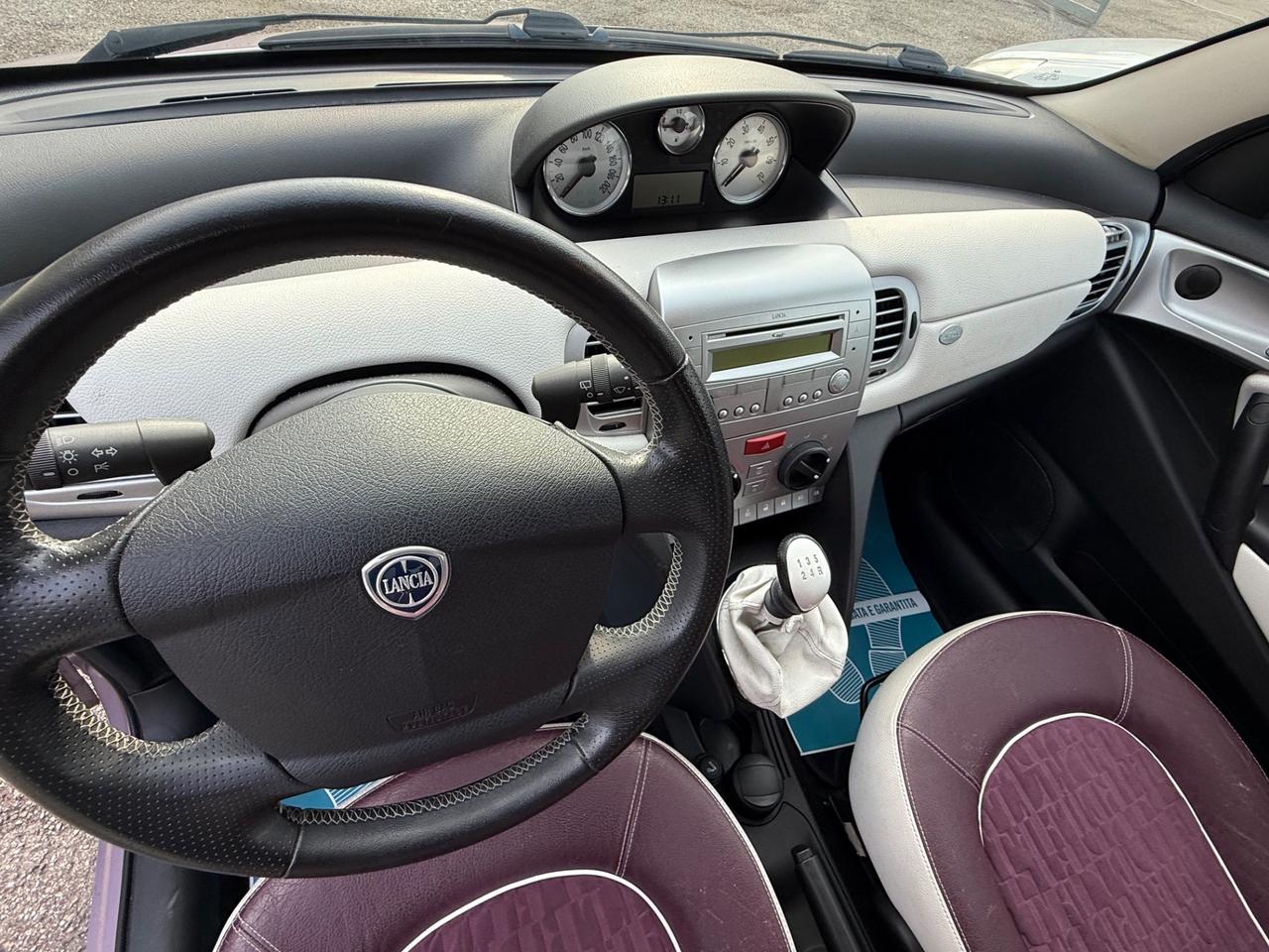 Lancia Ypsilon 1.2 69 CV Elle