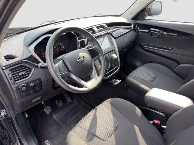 MAHINDRA KUV100 KUV100 1.2 VVT K8