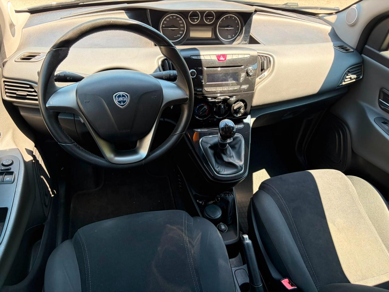 LANCIA YPSILON 1.2 GPL 5 PORTE ECOCHIC 94.000 KM