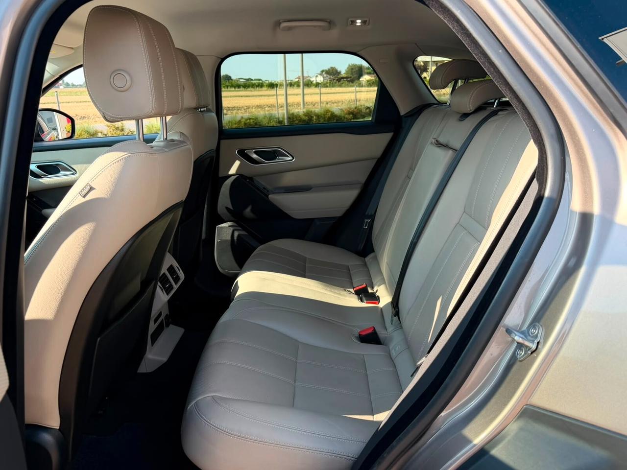 Land Rover Range Velar 2.0d i4 180 CV auto