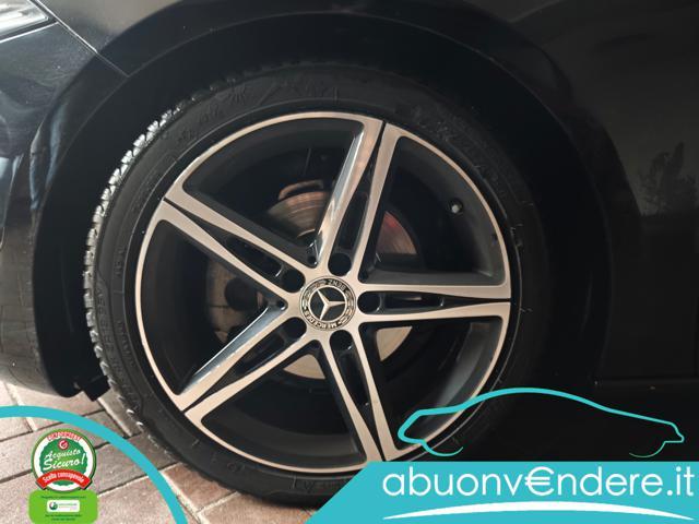MERCEDES-BENZ A 180 d Automatic Sport
