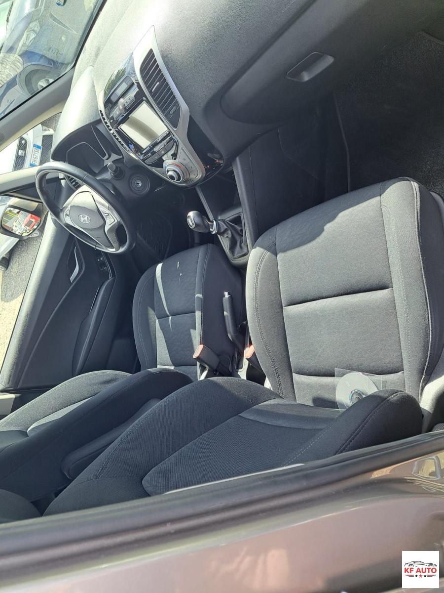 HYUNDAI - iX20 - 1.6 MPI APP MODE