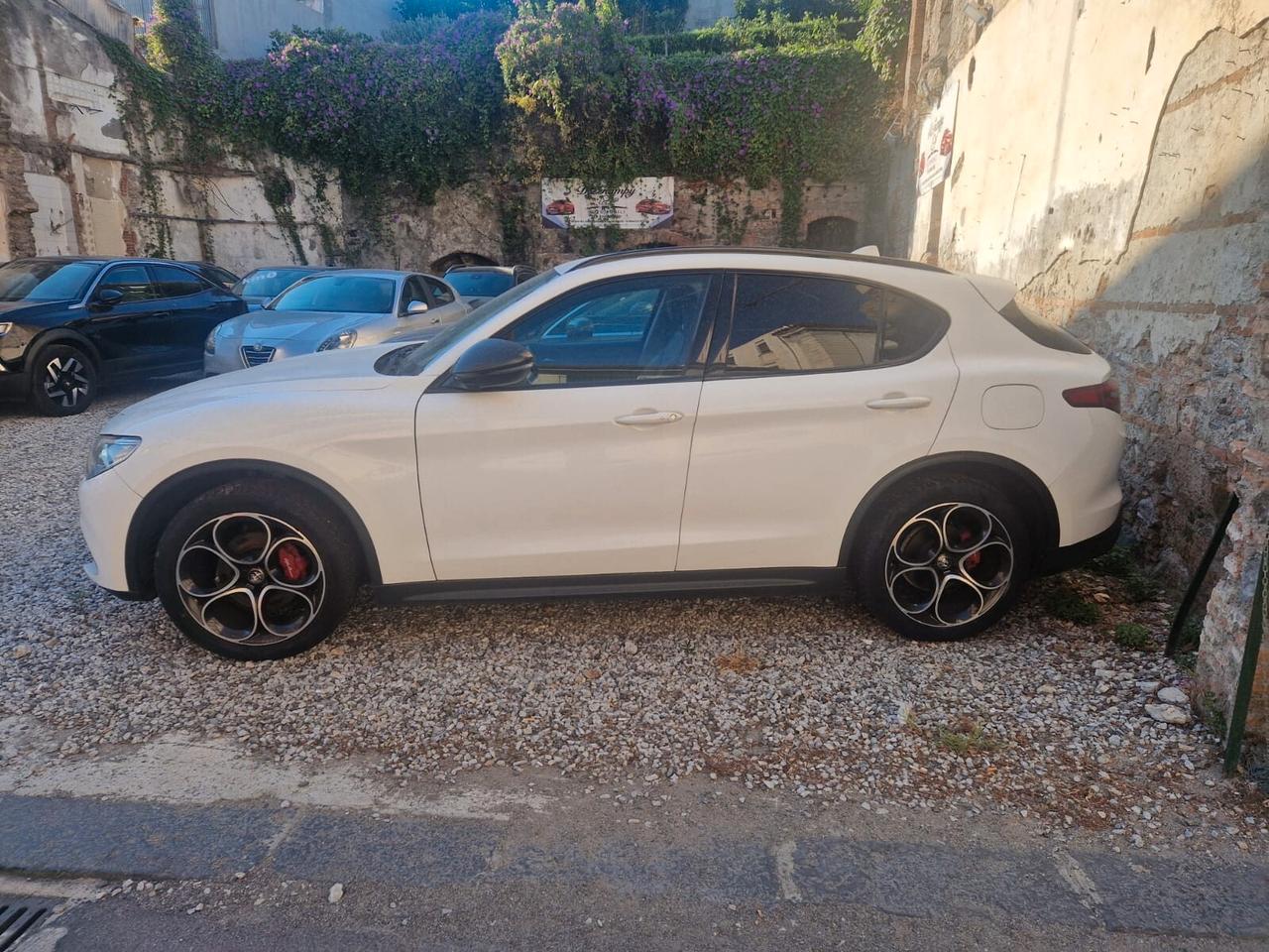 Alfa Romeo Stelvio 2.2 Turbodiesel 190 CV AT8 Q4 Executive
