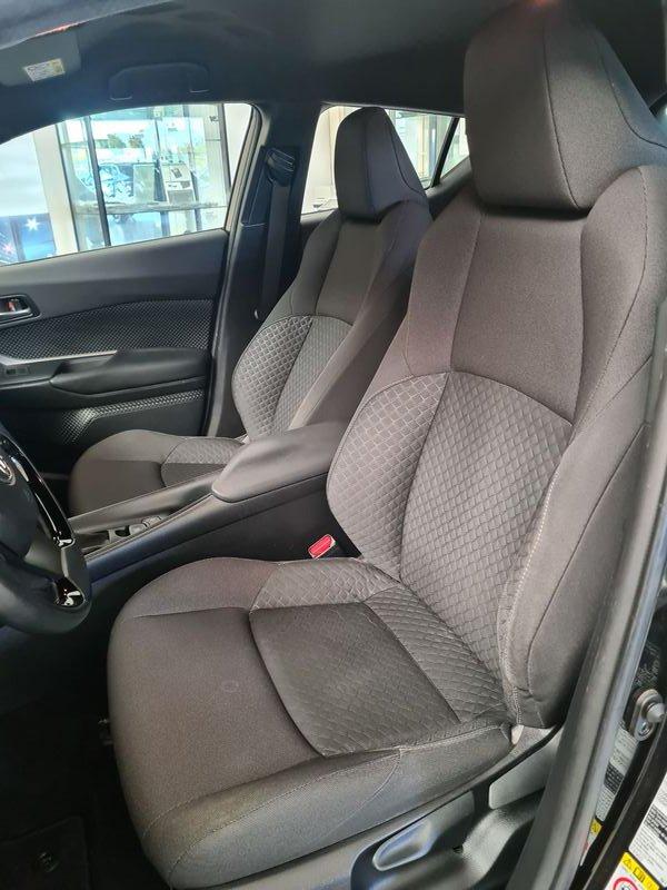 Toyota C-HR 1.8H E-CVT Active