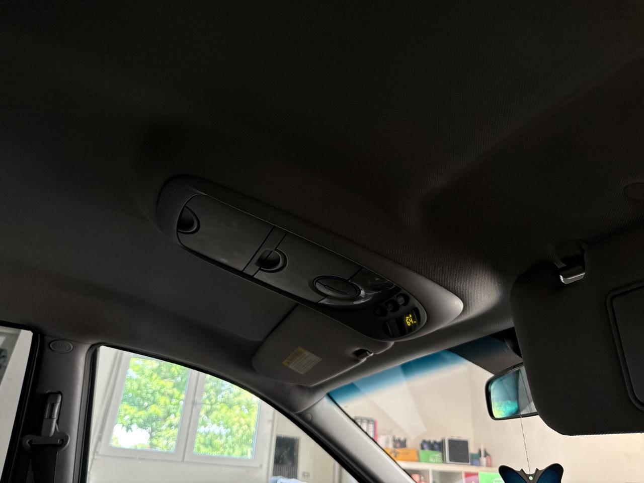 Kia Sorento 2.5 Diesel AUTOMATICO