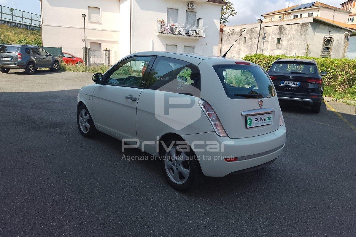 LANCIA Ypsilon 1.4 Oro