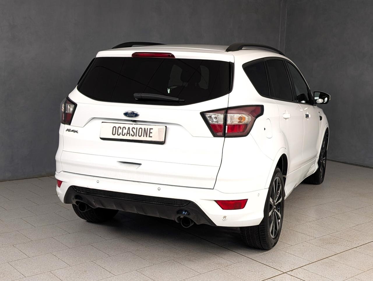 Ford Kuga 1.5 TDCI 120 CV S&S 2WD ST-Line