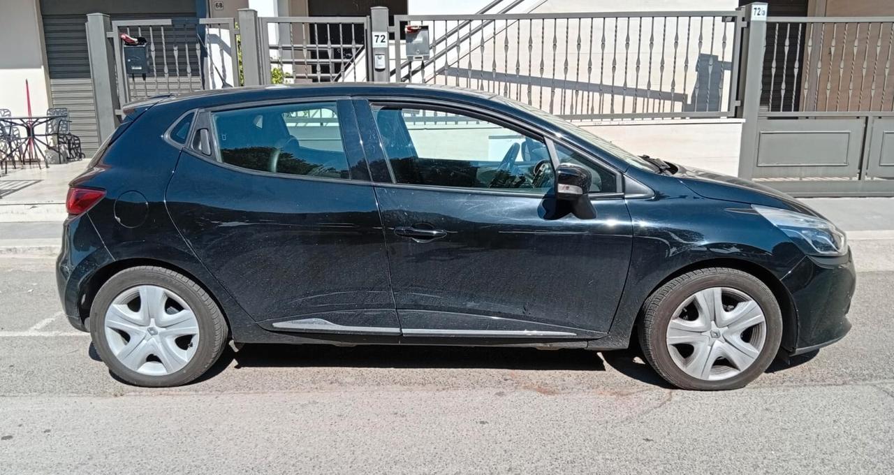 Renault Clio 1.2 75CV GPL 5 porte Wave
