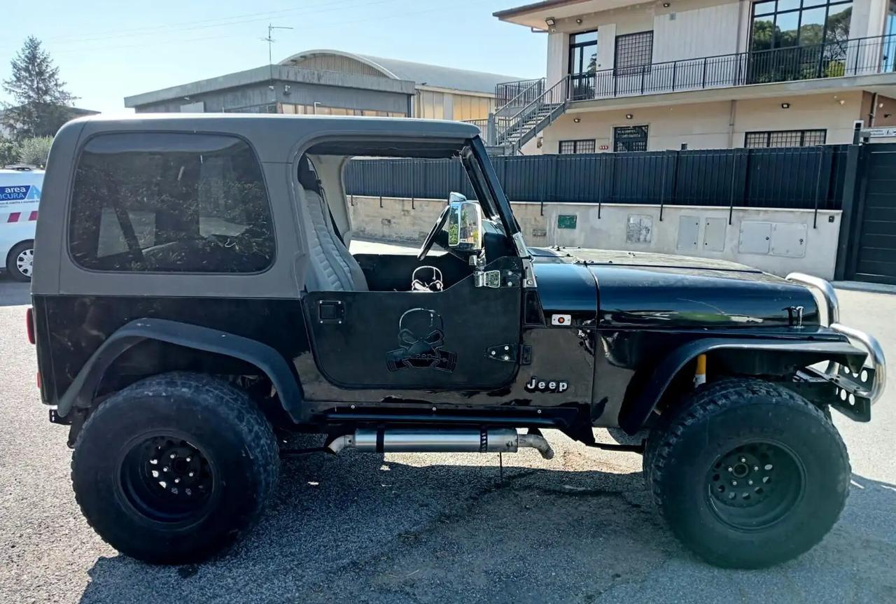 Jeep Wrangler Hard Top 4.0 Limited