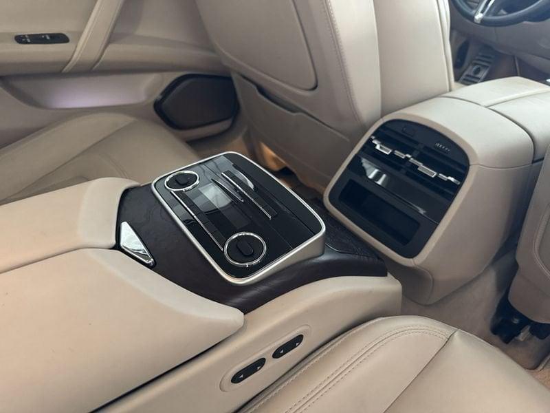 Maserati Quattroporte Quattroporte V8 GTS