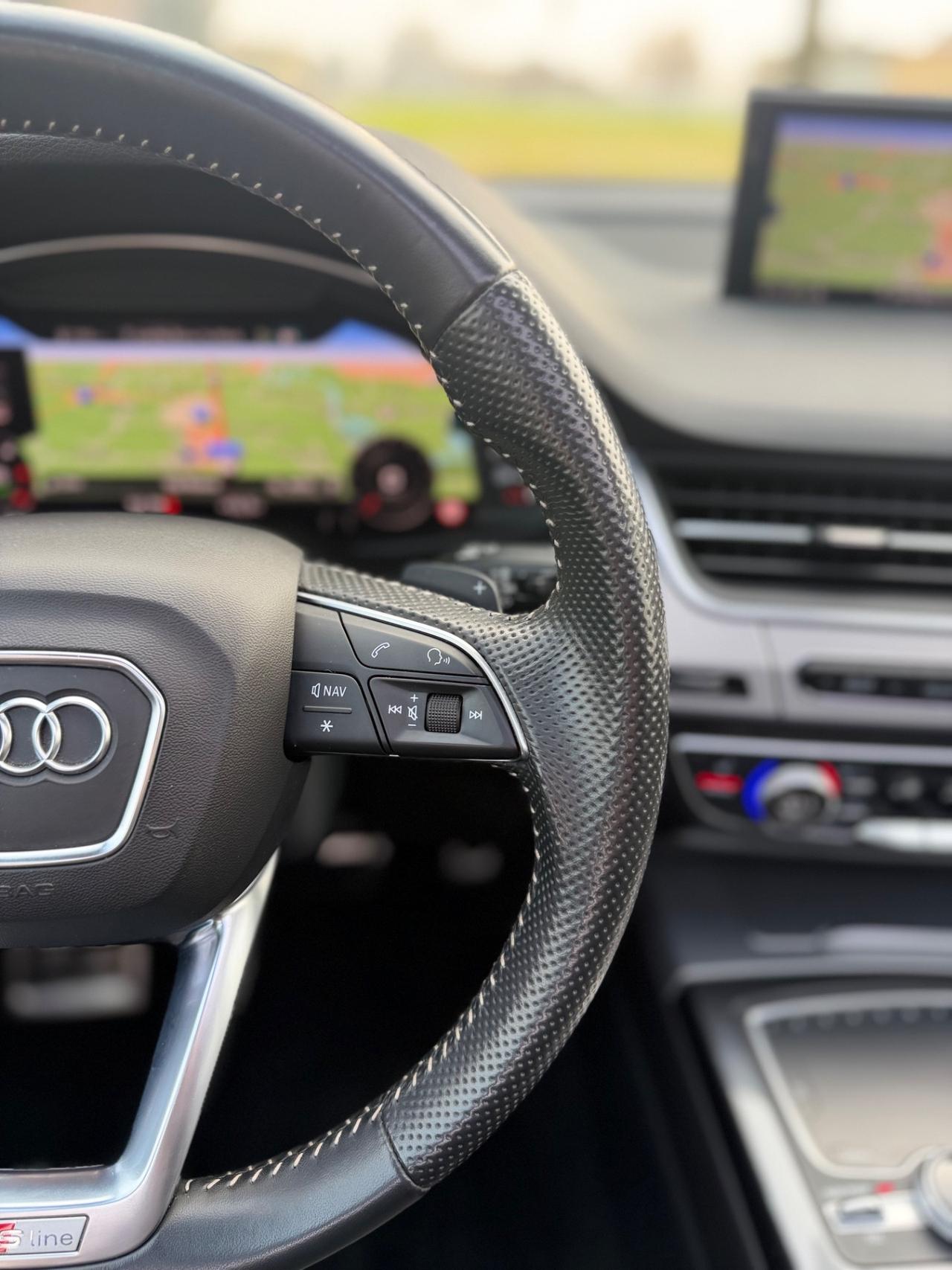 Audi Q7 50 TDI QUATTRO S LINE TETTO PANORAMICO