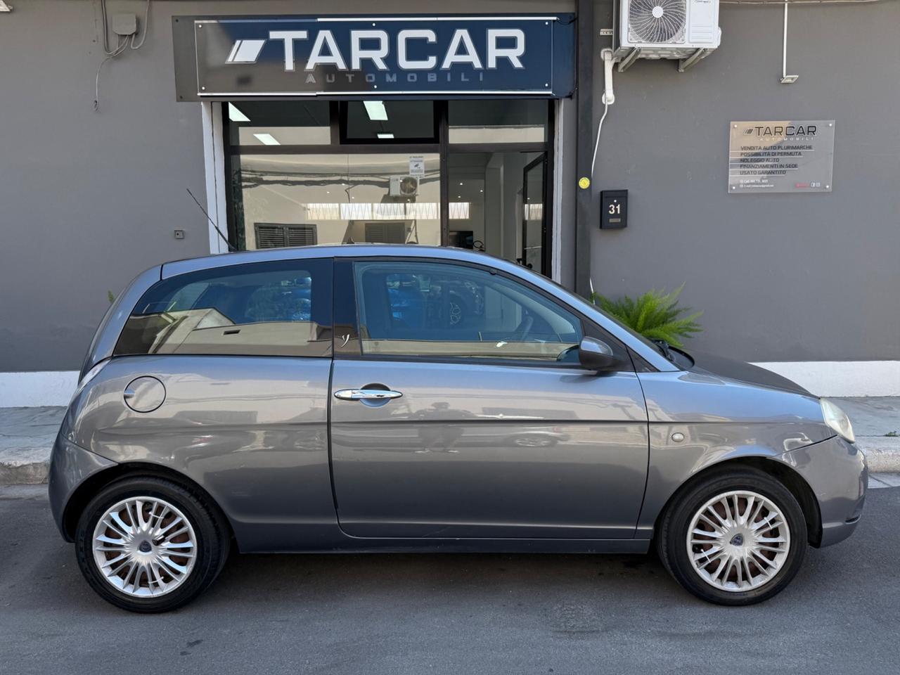 Lancia Ypsilon 1.2 69cv Oro