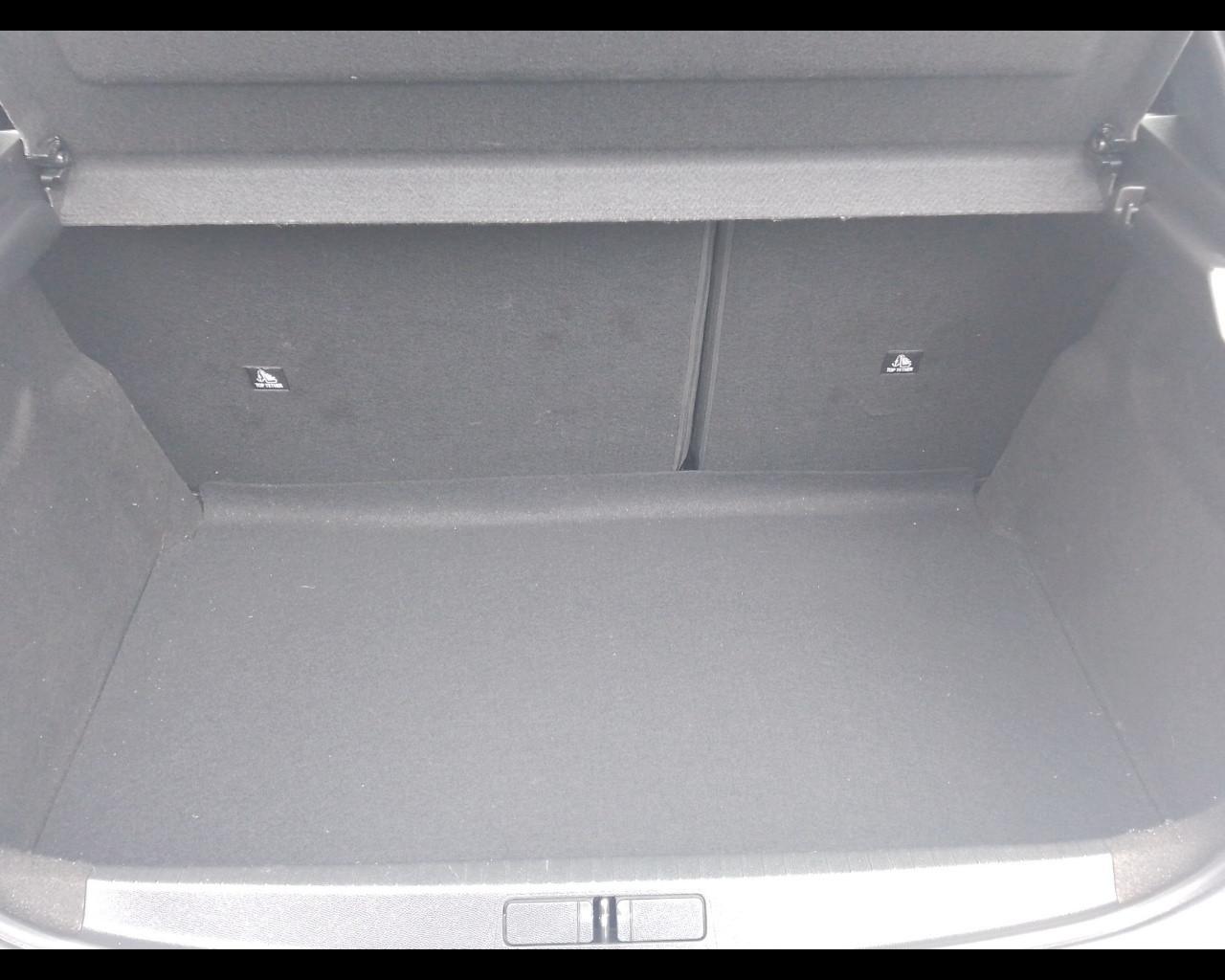 PEUGEOT 208 PureTech 75 Stop&Start 5 porte Style