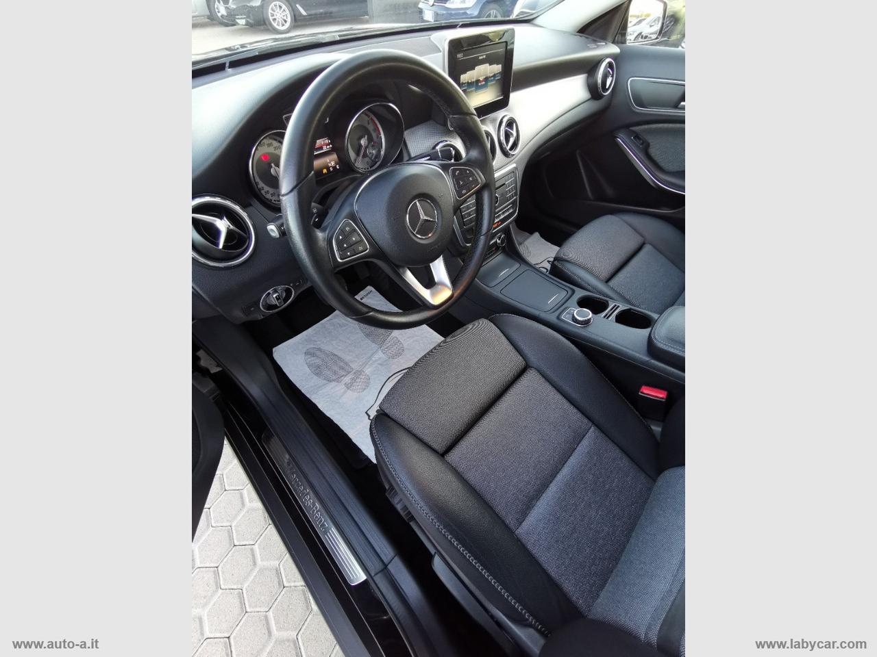 MERCEDES-BENZ GLA 180 d Automatic Sport