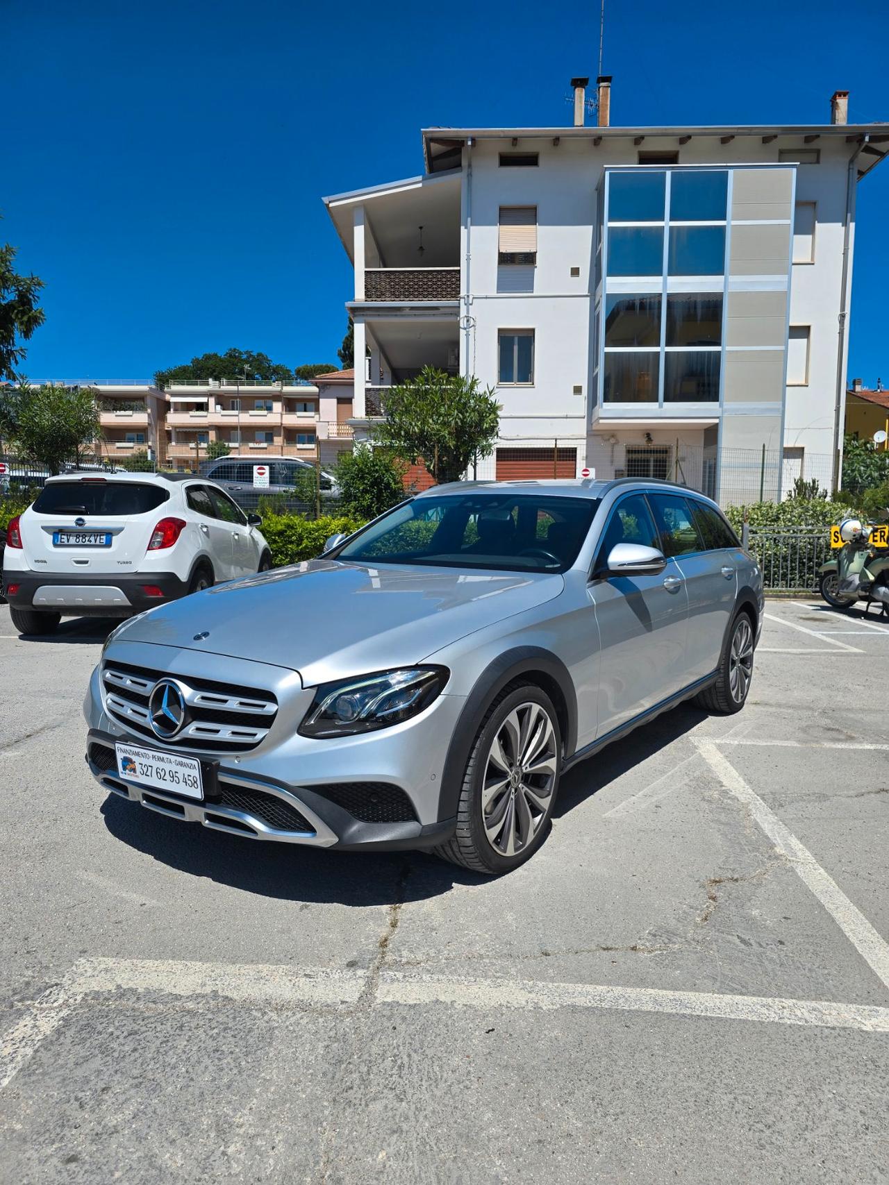 Mercedes E 220 D Premium 4Matic 9G-Tronic Plus Station Wagon All-Terrain