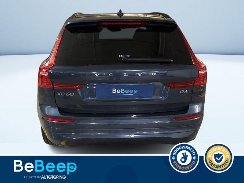 Volvo XC60 2.0 B4 MOMENTUM PRO AWD AUTO