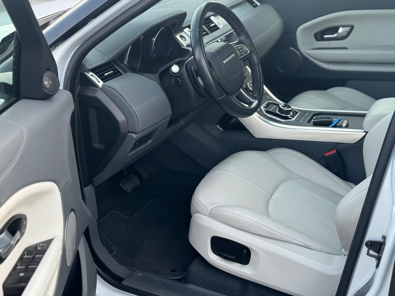 Land Rover Range Rover Evoque 2.0 TD4 TETTO !