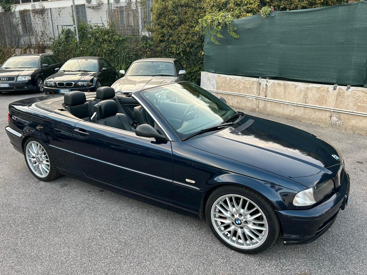 Bmw 320 320i (2.2) cat 4 porte Attiva