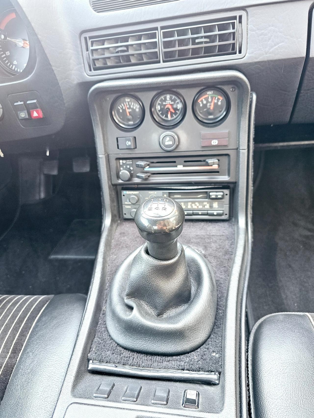 Porsche 924 2.0 Asi restauro Totale