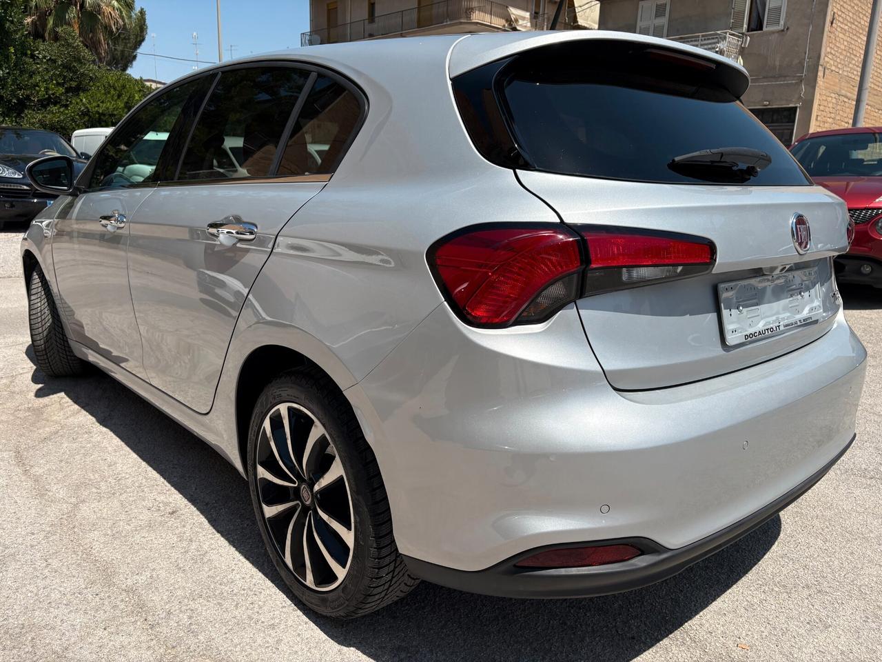 Fiat Tipo 1.6 Mjt S&S 5 porte Lounge