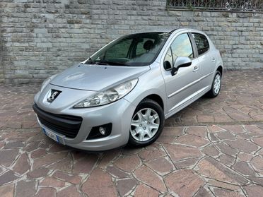 Peugeot 207 Plus 1.4 HDi 70CV 5 porte