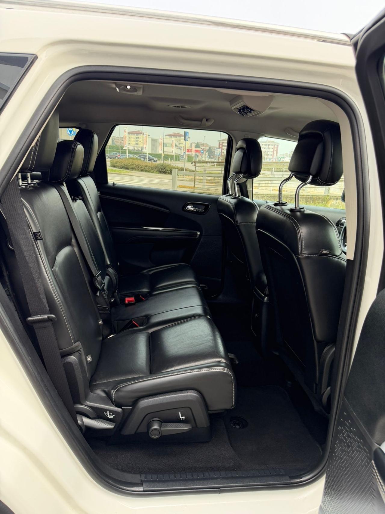 Fiat Freemont 2.0 Mjt 170 CV 4x4 aut. Black Code