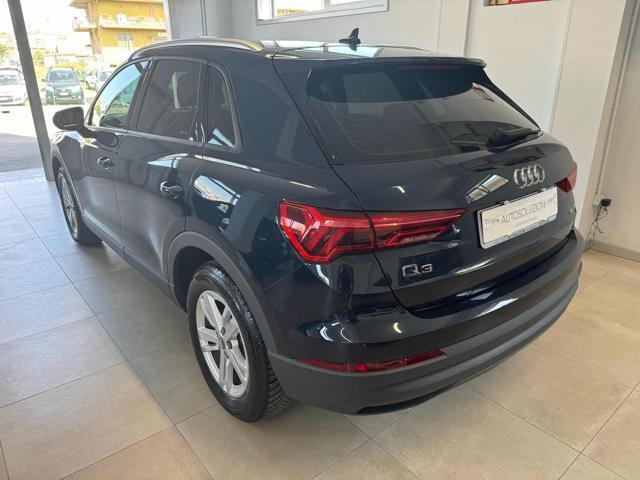 AUDI Q3 35 TDI S tronic Business