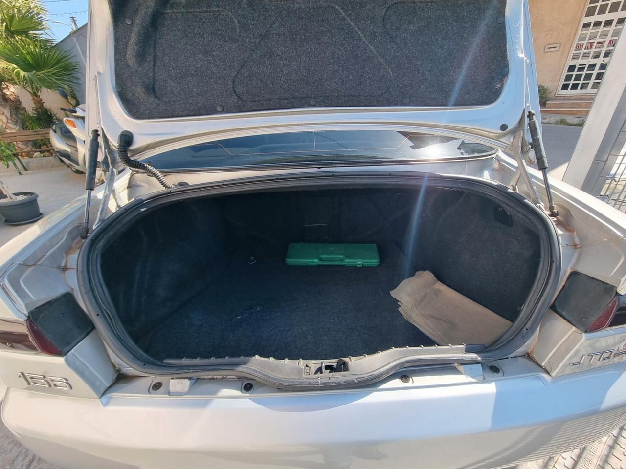 Alfa Romeo 156 1.9 JTD 16V Progression