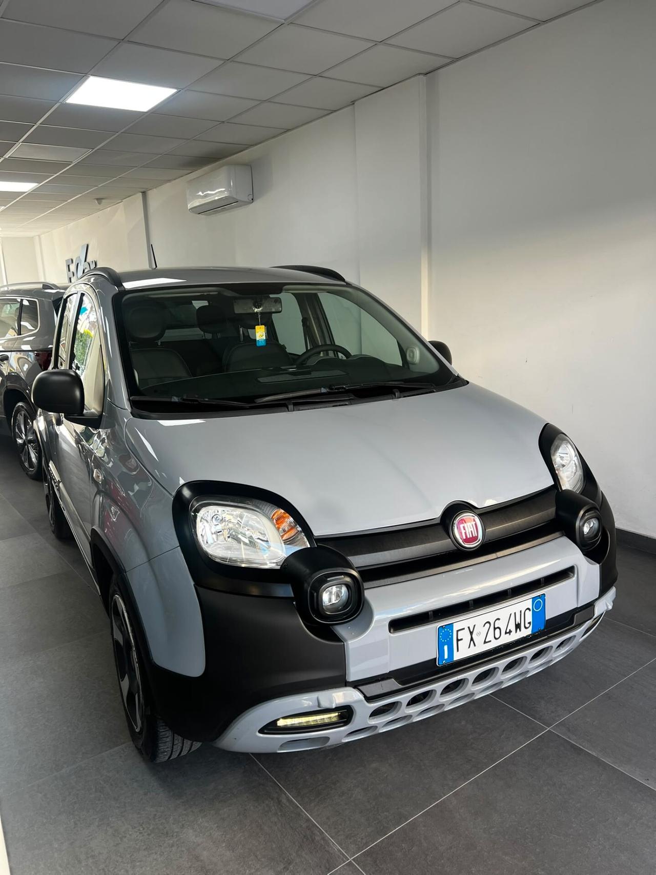 Fiat Panda 1.2 City Cross CON GPL BRC SCADENZA 2029