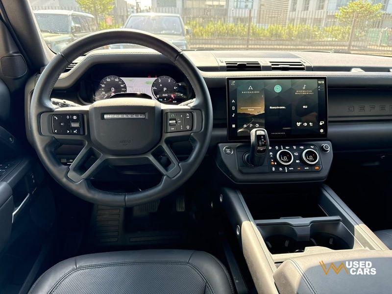 Land Rover Defender D250 AWD Auto 110 S