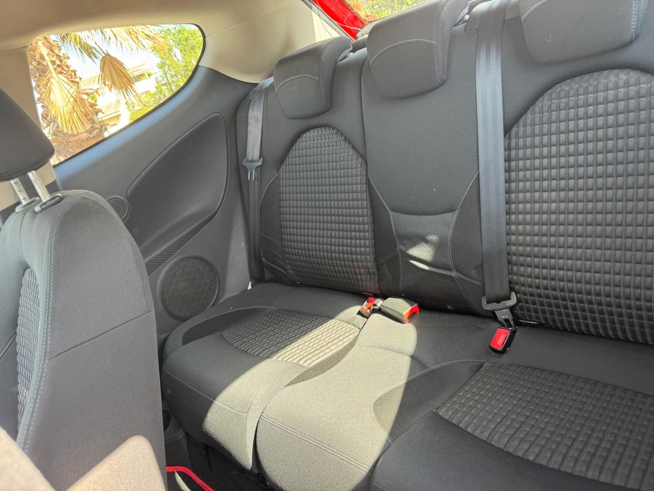 Alfa Romeo MiTo 1.6 JTDm 16V Distinctive Sport Pack