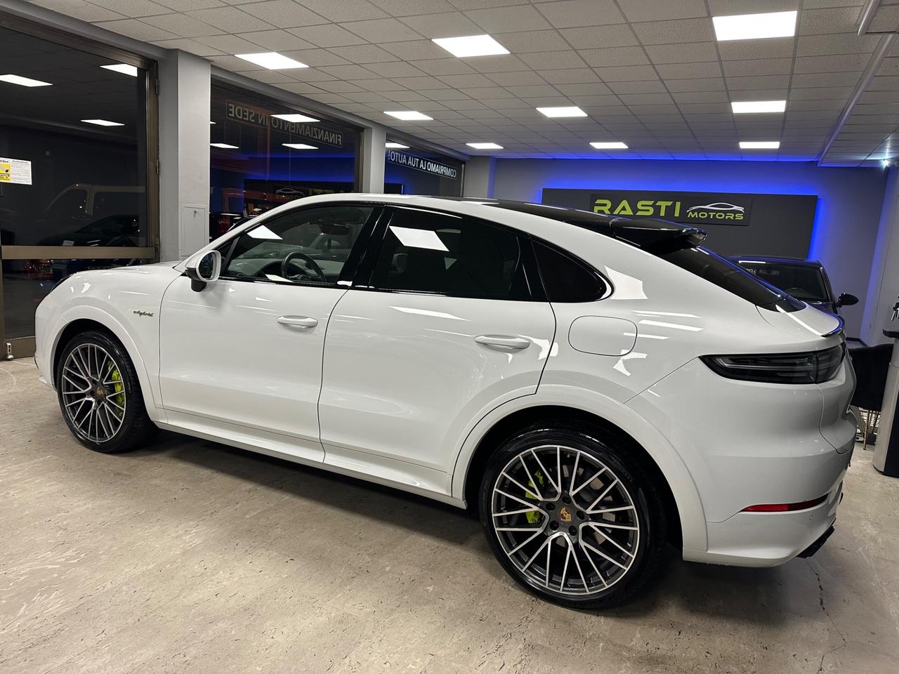 Porsche Cayenne Coupé 3.0 V6 E-Hybrid