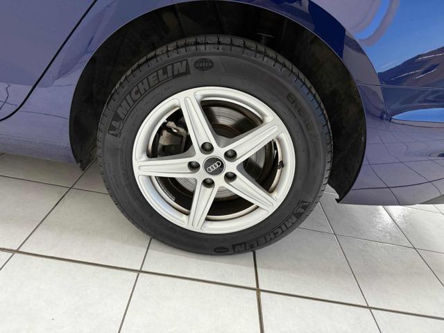 AUDI A4 Avant 30 TDI/136 CV S tronic Business