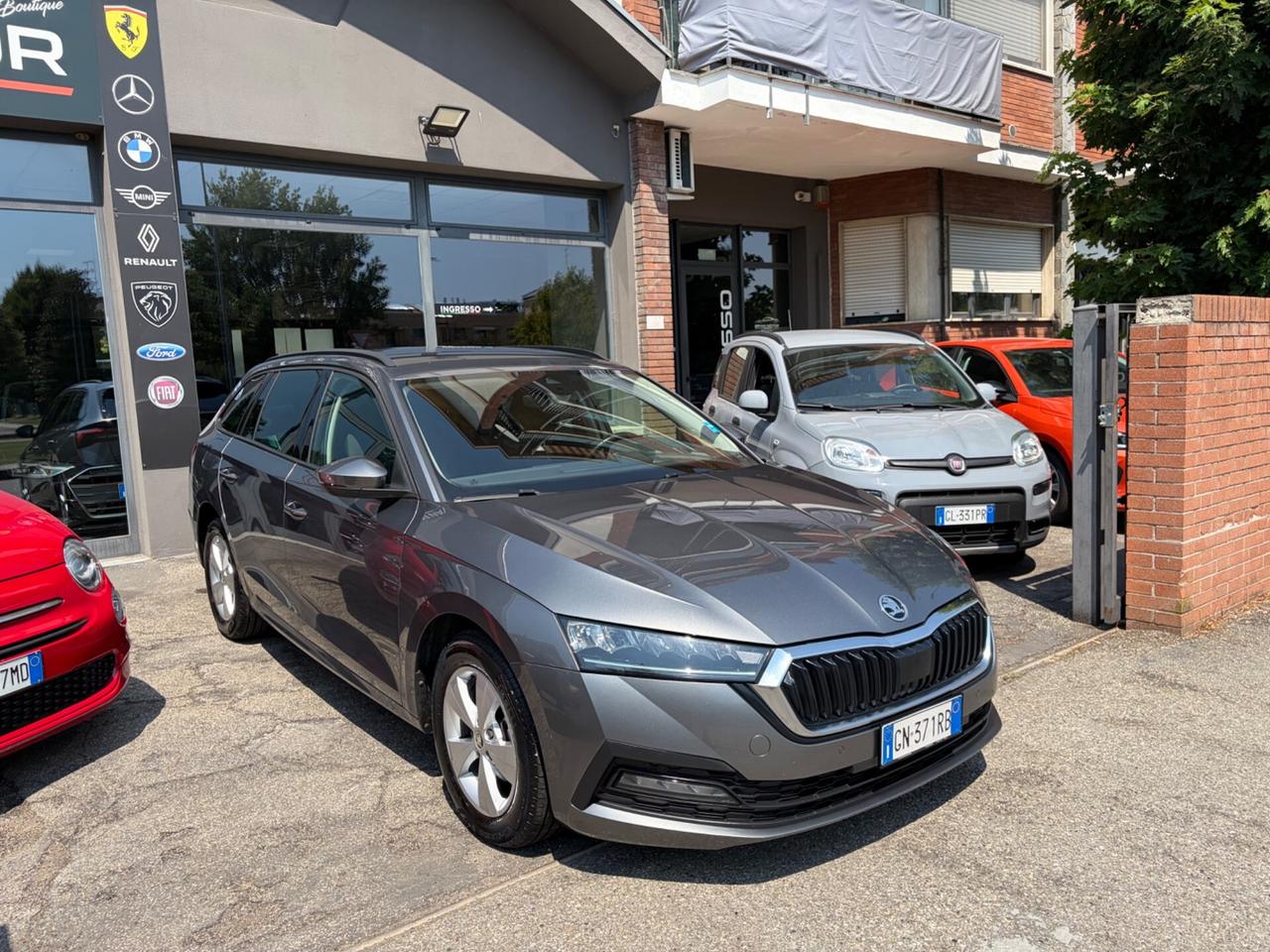 Skoda Octavia 2.0 TDI EVO SCR 150 CV DSG Wagon Executive