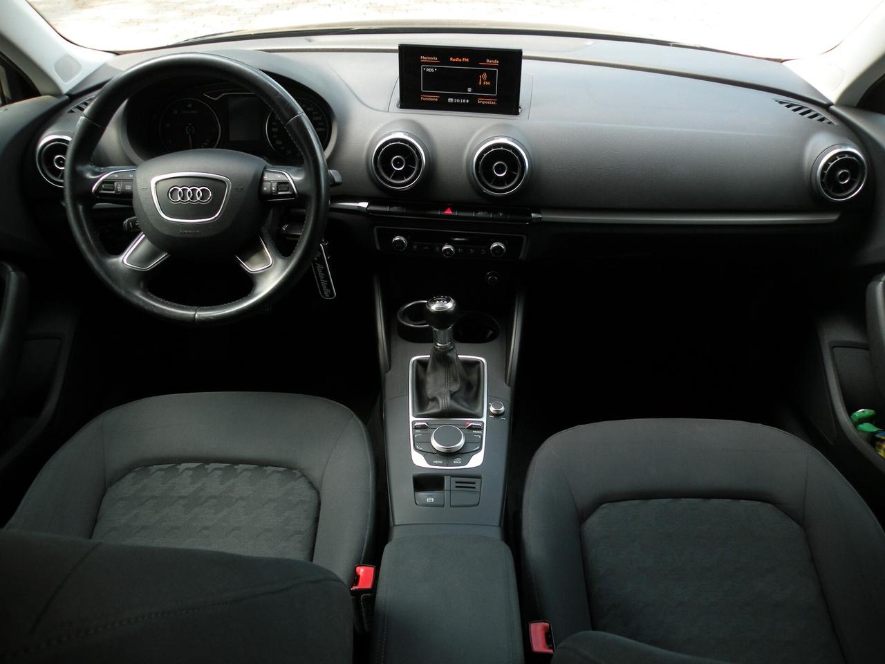 AUDI A3 1.6 TDI 110CV 2016
